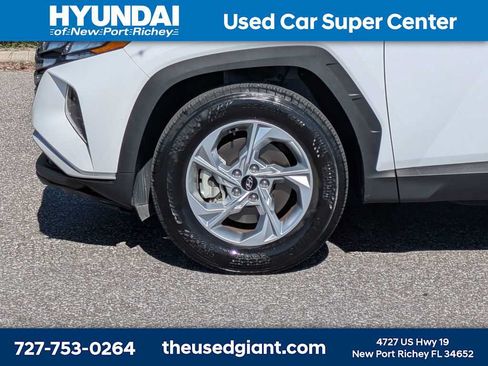 Certified 2023 Hyundai Tucson SEL FWD image 9