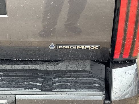 Used 2025 Toyota Tundra Platinum image 6