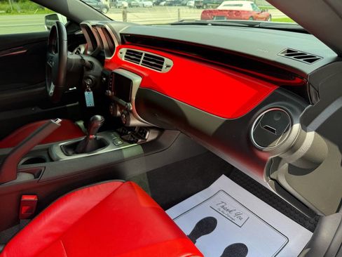 Used 2015 Chevrolet Camaro SS w/ Commemorative Special Edition image 53
