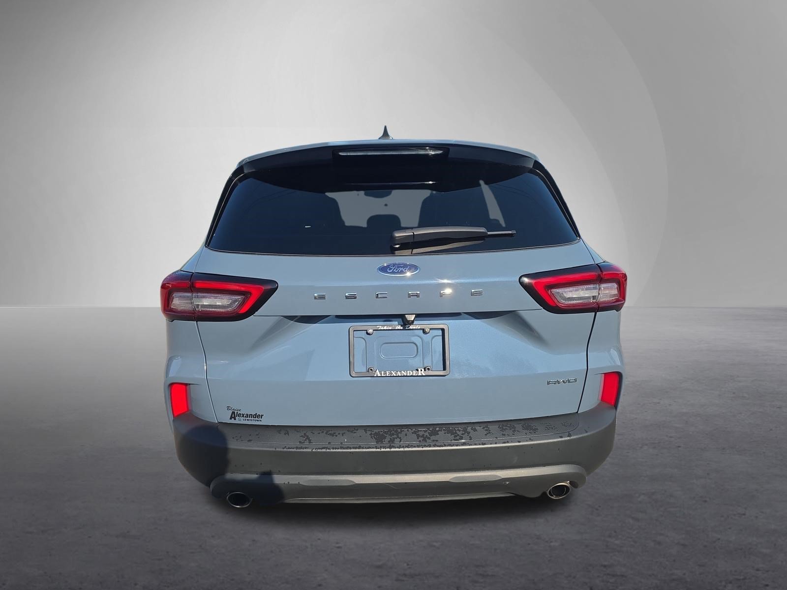 Used 2025 Ford Escape ST-Line Select AWD/4WD image 4