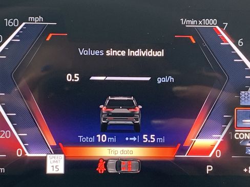 Certified 2025 BMW X1 xDrive28i w/ Premium Package image 24