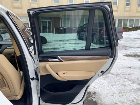 Used 2017 BMW X3 xDrive28i image 28