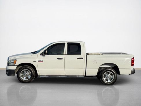 Used 2009 Dodge Ram 2500 Truck SLT w/ Popular Equipment Group RWD image 4