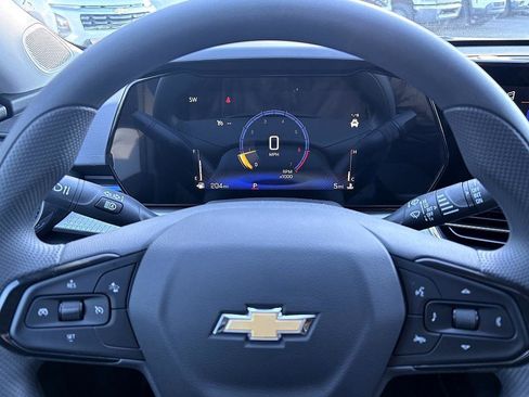New 2026 Chevrolet Trax LT image 16