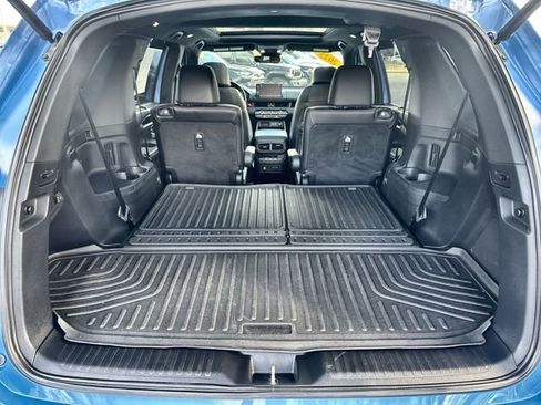 Used 2025 Honda Pilot TrailSport image 33