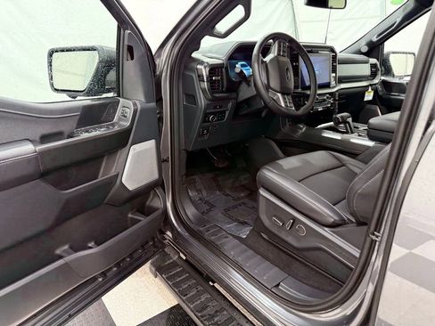 New 2025 Ford F150 Lariat w/ Equipment Group 502A High image 29