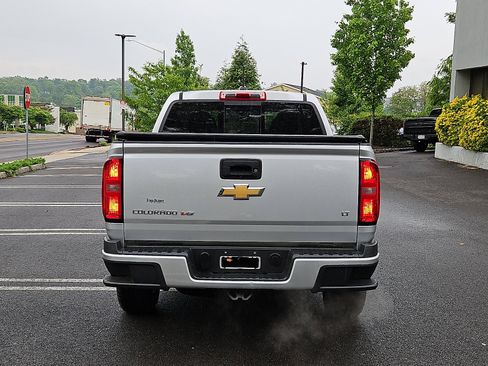 Used 2019 Chevrolet Colorado LT w/ LT Convenience Package AWD/4WD image 5