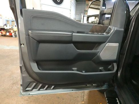Certified 2024 Ford F250 Lariat w/ Lariat Ultimate Package AWD/4WD image 23