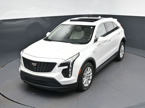 Used 2021 Cadillac XT4 Luxury FWD image 30