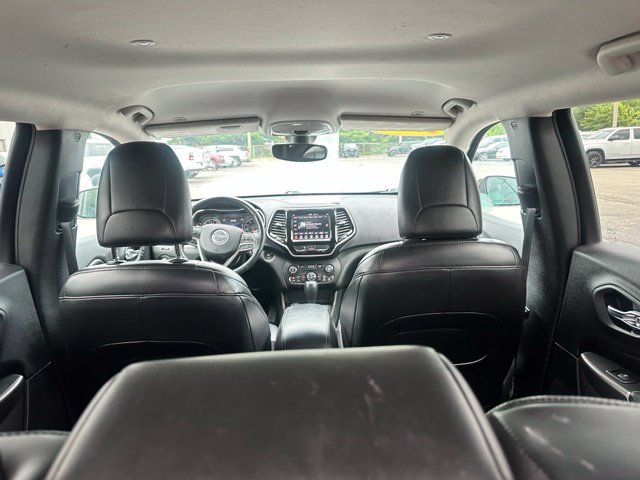 Used 2019 Jeep Cherokee Limited AWD/4WD image 20
