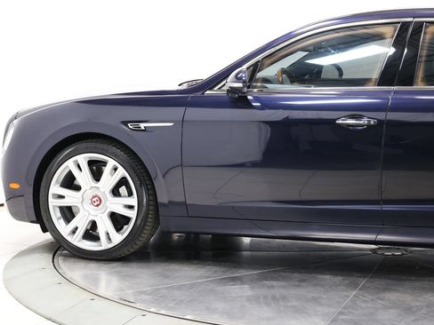 Used 2015 Bentley Flying Spur V8 AWD/4WD image 7