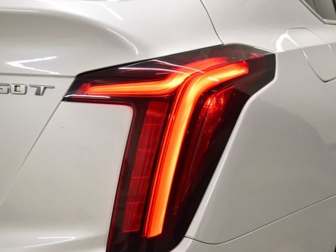 Used 2021 Cadillac CT5 Premium Luxury RWD image 12