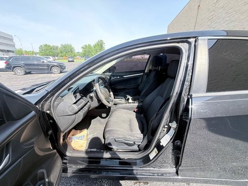 Used 2016 Honda Civic LX image 10