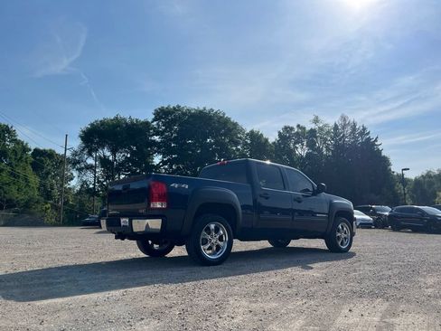 Used 2011 GMC Sierra 1500 SLE w/ Power Tech Package AWD/4WD image 7