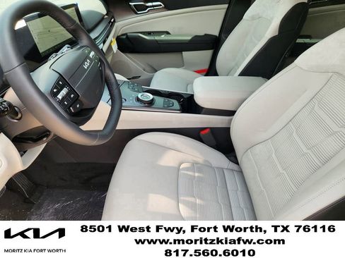 New 2026 Kia Sportage SX Prestige AWD/4WD image 9