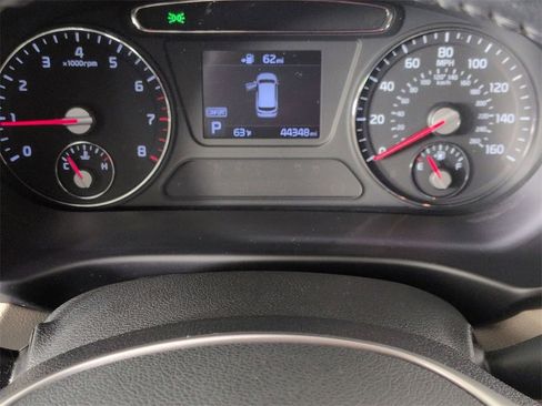 Used 2020 Kia Sorento LX w/ LX I4 Convenience Package image 11