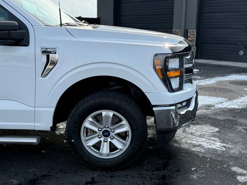 Used 2023 Ford F150 XLT w/ Trailer Tow Package image 4