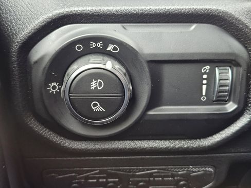 New 2026 Jeep Gladiator Sport image 19