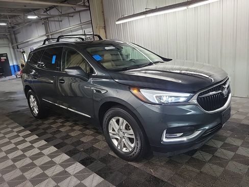 Used 2019 Buick Enclave Essence AWD/4WD image 4