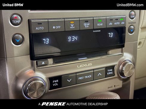 Used 2017 Lexus GX 460 image 11