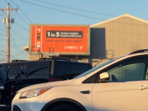 Used 2013 Ford Escape SE image 15