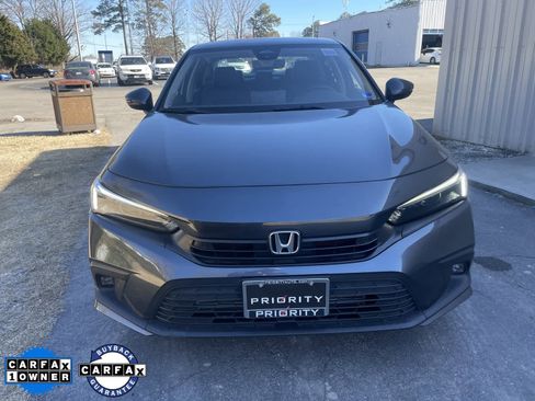 Used 2024 Honda Civic Touring image 8