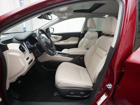 Used 2020 Nissan Murano Platinum image 7