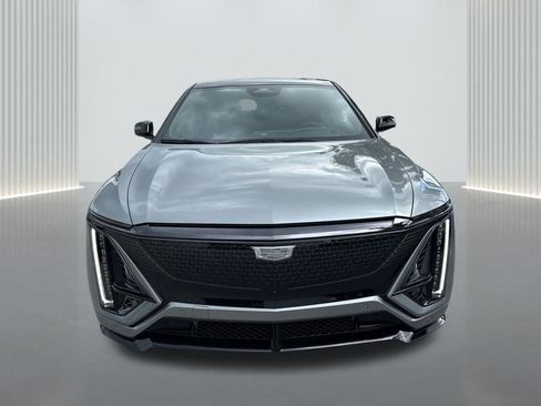 New 2026 Cadillac Lyriq V image 2