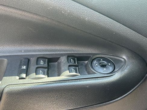 Used 2015 Ford Escape SE AWD/4WD image 14