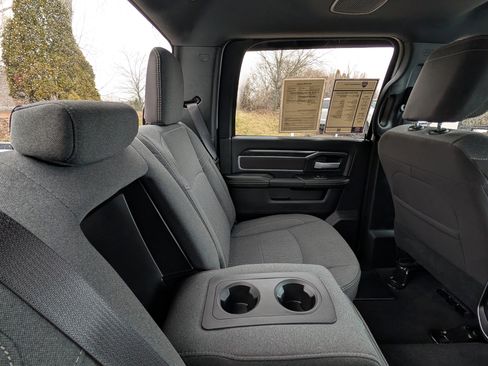 Used 2024 RAM 3500 Big Horn w/ Sport Appearance Package image 26