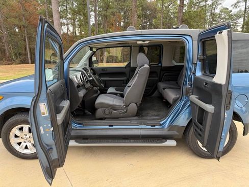 Used 2008 Honda Element EX image 16