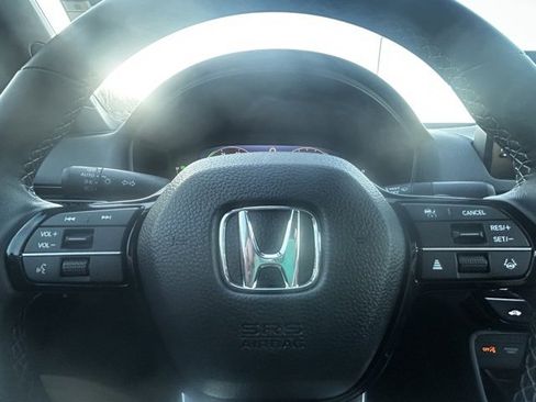 Certified 2025 Honda Civic Sport Touring image 16