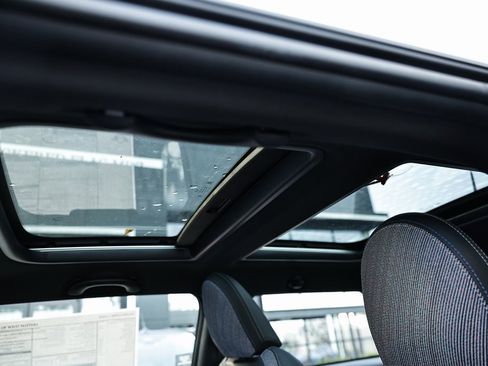 New 2026 MINI Cooper 2-Door Hardtop image 18