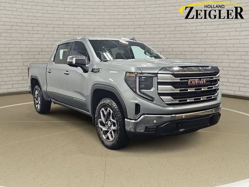 New 2026 GMC Sierra 1500 SLE AWD/4WD image 3