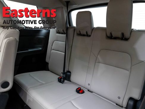 Used 2023 Nissan Pathfinder SL w/ SL Premium Package AWD/4WD image 27