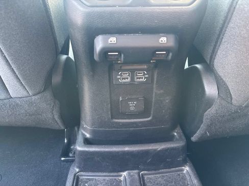 Used 2024 Jeep Wrangler Unlimited Sahara w/ Safety Group AWD/4WD image 30