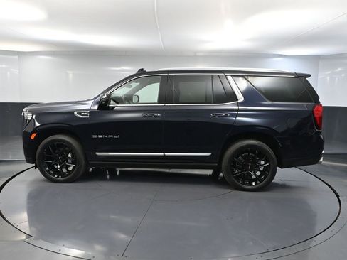 Used 2023 GMC Yukon Denali w/ Denali Reserve Package AWD/4WD image 11