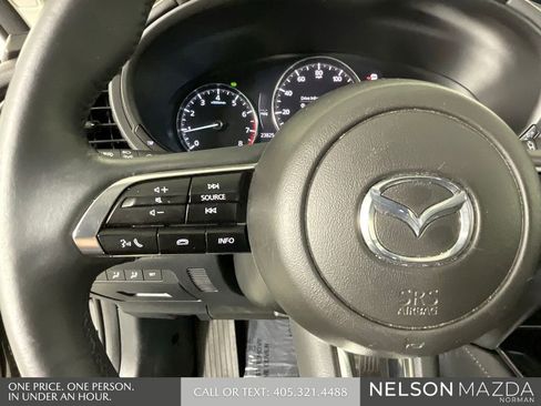 Certified 2025 MAZDA CX-30 AWD 2.5 S w/ Preferred Package image 43