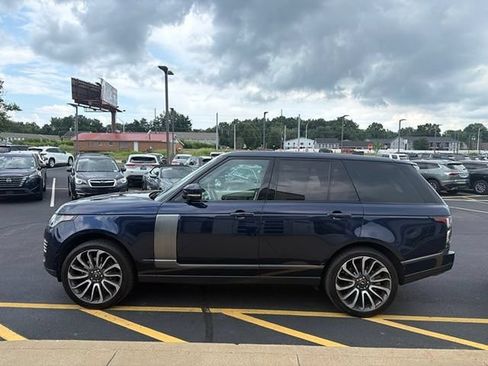 Used 2018 Land Rover Range Rover Autobiography AWD/4WD image 3