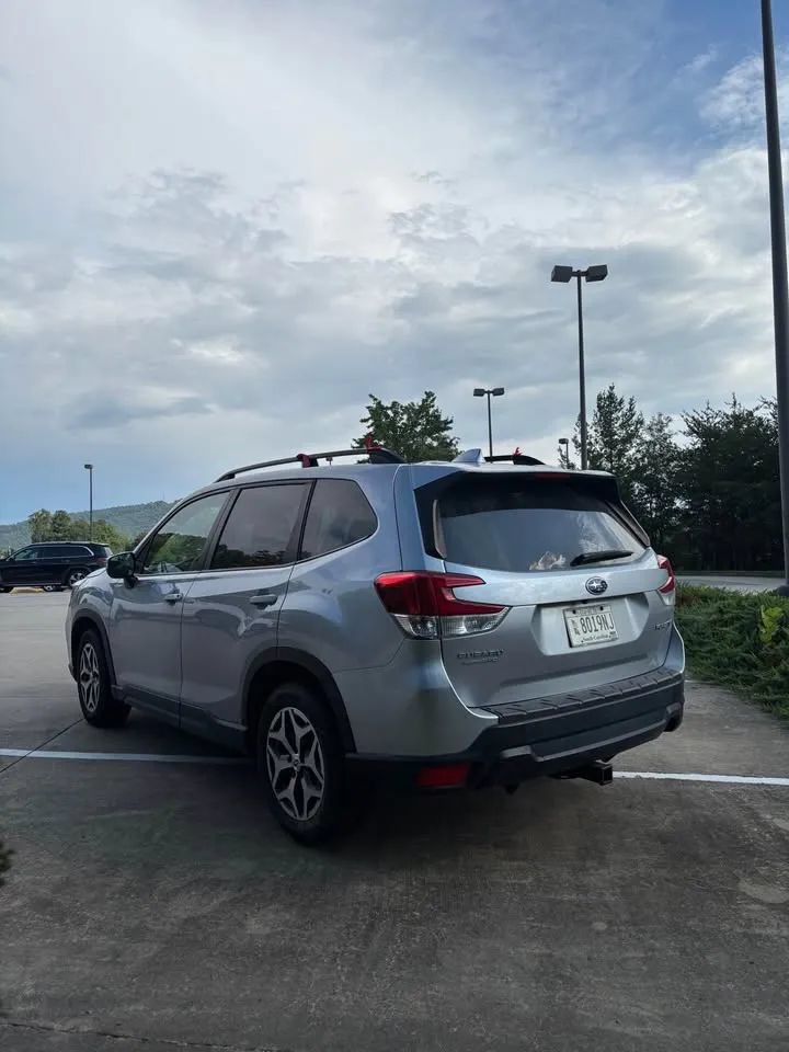 Used 2021 Subaru Forester Premium w/ Popular Package #1 AWD/4WD image 3