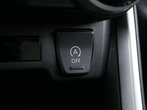 Certified 2024 Toyota RAV4 LE image 33