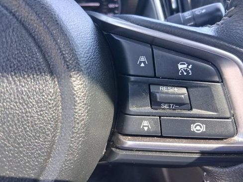 Used 2024 Subaru Outback Premium AWD/4WD image 24