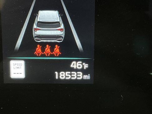 Used 2023 Kia Sportage EX image 6