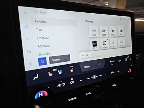 Used 2024 Lexus GX 550 w/ Accessory Package (Z1) image 15