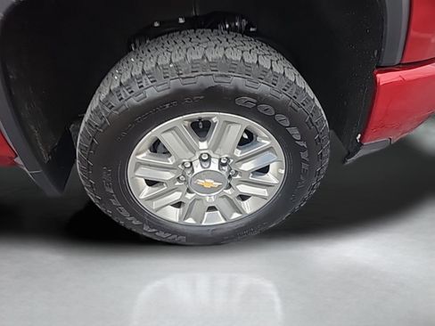 Used 2025 Chevrolet Silverado 2500 High Country w/ Technology Package image 18