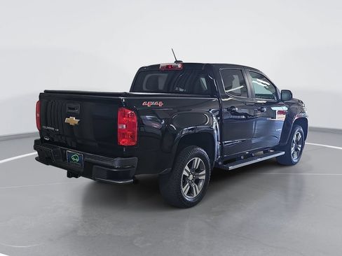 Used 2018 Chevrolet Colorado W/T w/ Custom Special Edition AWD/4WD image 3