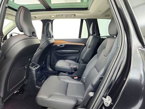 Certified 2024 Volvo XC90 T8 Plus image 25