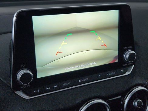 Used 2024 Nissan Sentra SV image 40