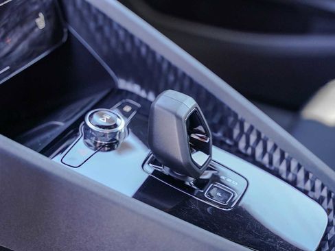 Used 2023 Polestar Polestar 2 image 19