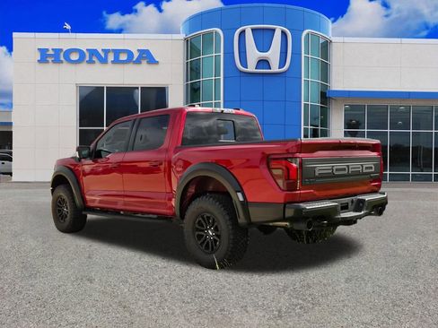 Used 2025 Ford F150 Raptor image 3
